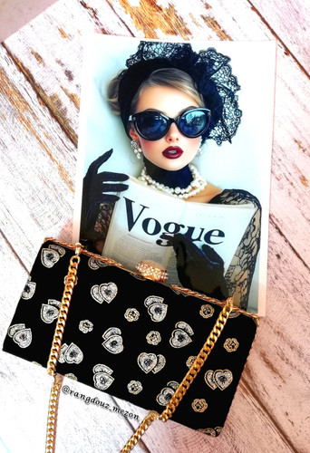 کیف زنانه مجلسی دستدوز جنس پارچه مخمل طرح دار