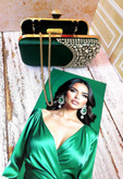 کیف زنانه مجلسی دستدوز جنس پارچه مخمل