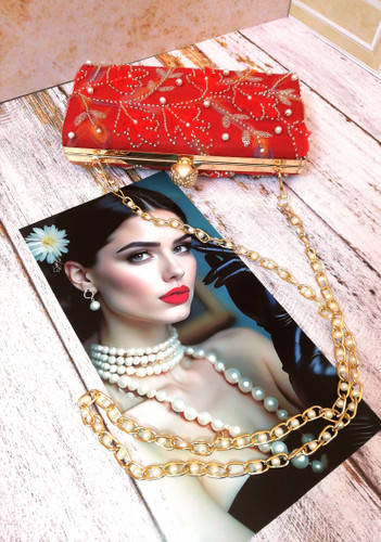 کیف زنانه مجلسی دست دوز و دست ساز جنس پارچه تور گل برجسته کار شده با پولک و منجوق و مروارید