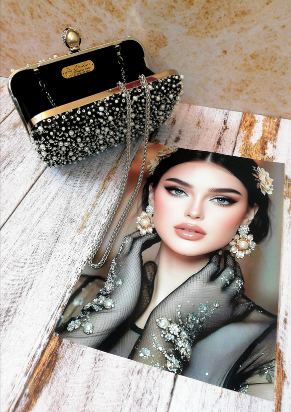 کیف مجلسی و کلاچ زنانه دست دوز_ مدل درین سپید و سیاه_ تور فول مروارید و منجوق و پولک